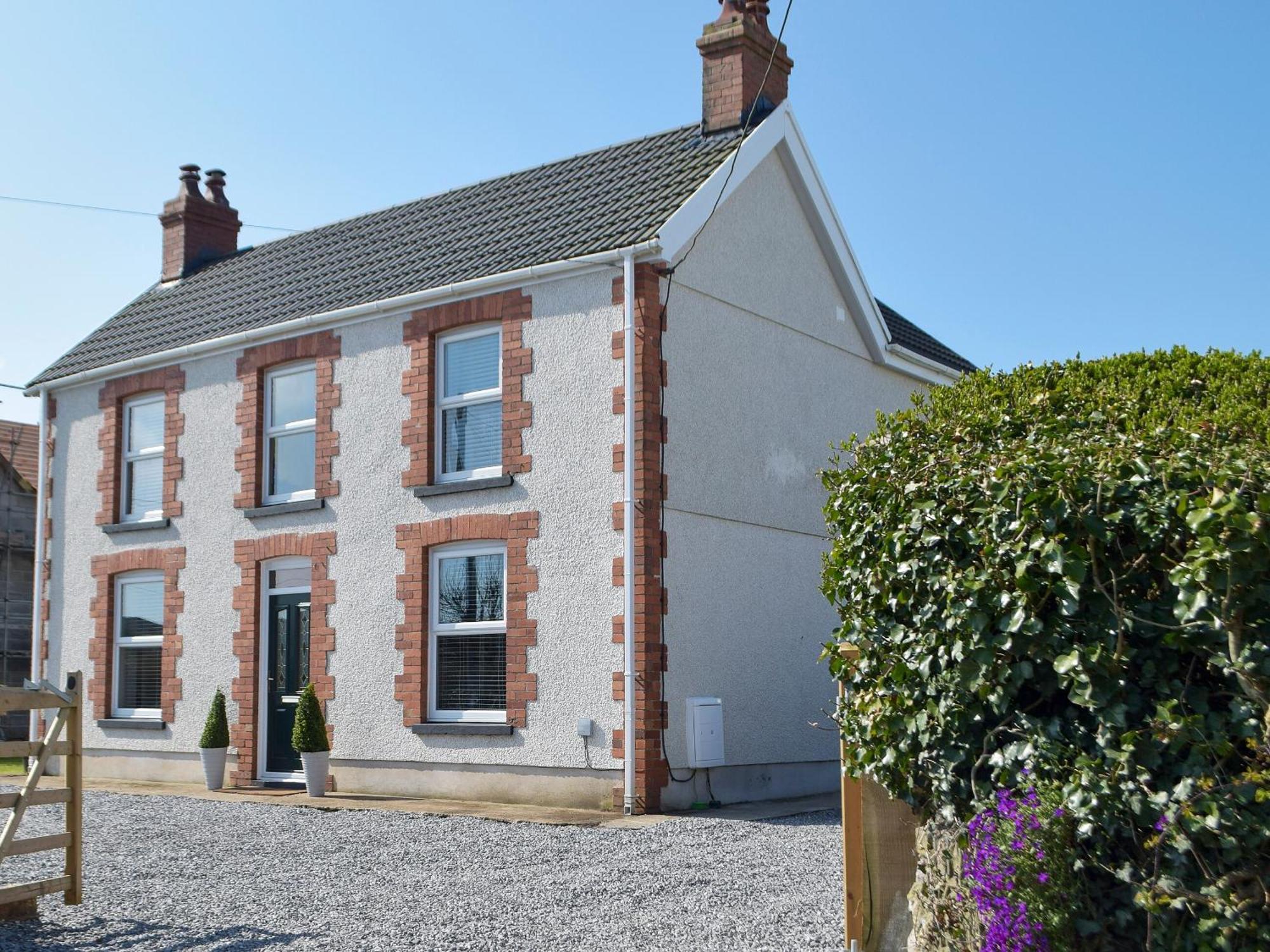 Hawthorns In Gower Villa Knelston Exteriör bild